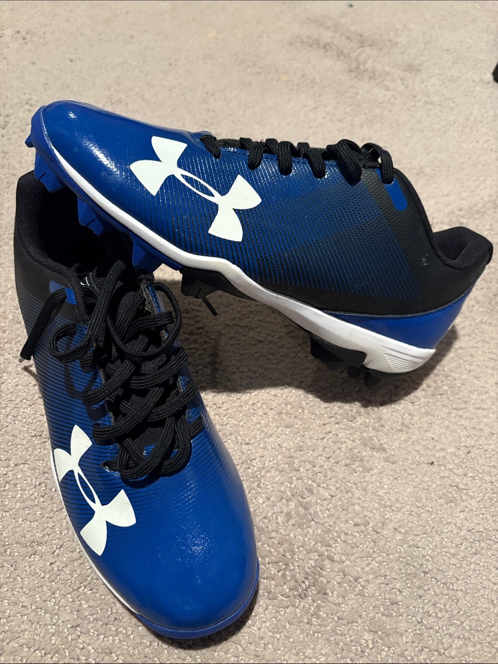 Under Armour Blue Black White Cleats Men’s 6.5